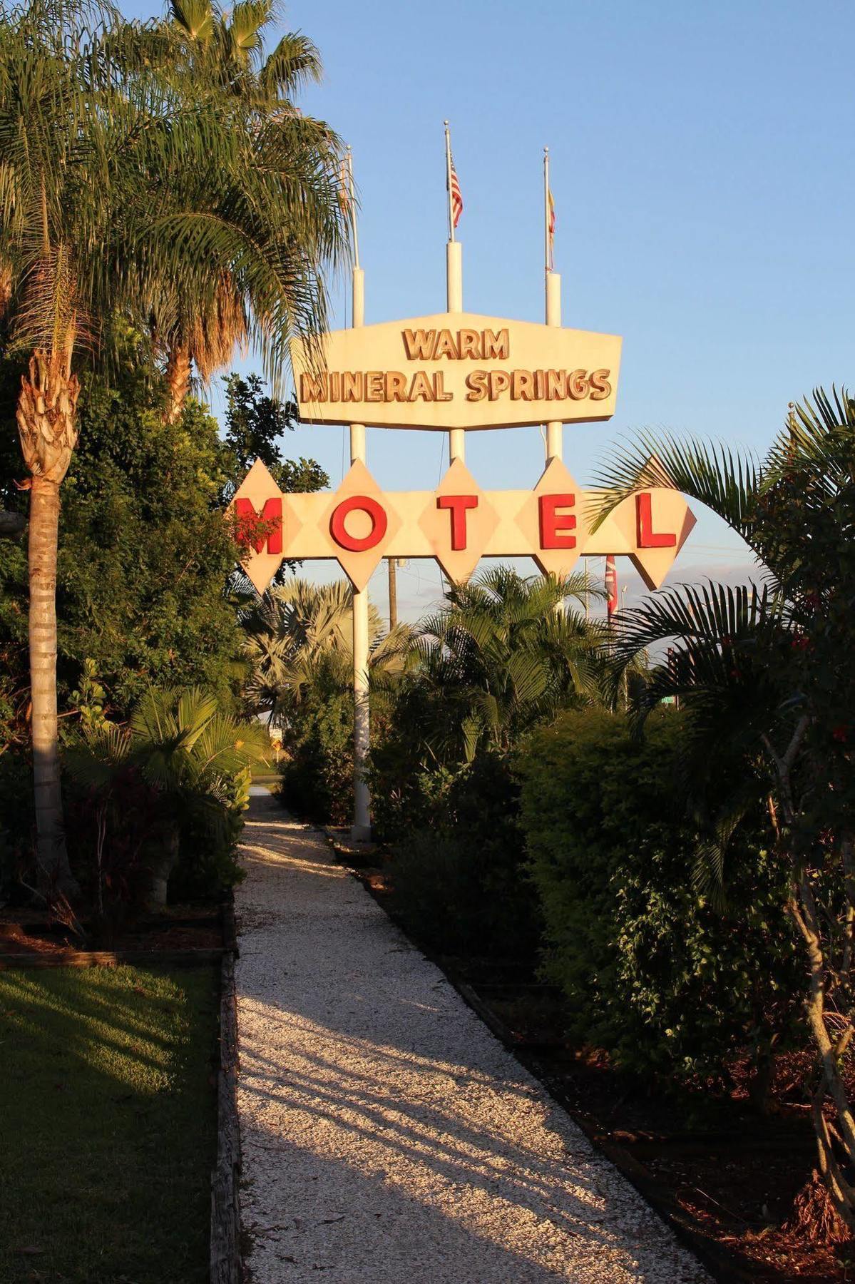 Warm Mineral Springs Motel North Port Eksteriør bilde